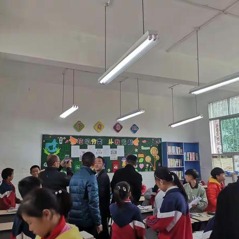 两罾乡中心校开展班级文化——学习园地建设建设