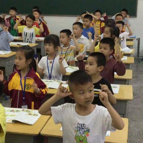 深入教学前沿，直击教学根本——记宜章思源小学部推门听课活动