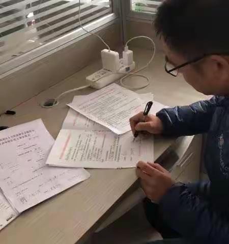 区人社局积极处理欠薪问题