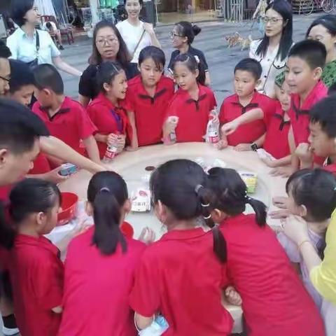 火炬2018级1班团结队活动之博饼