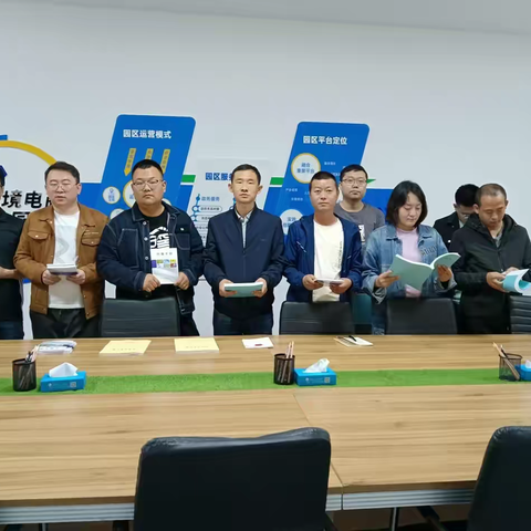 科技局深入众创空间开展帮扶工作