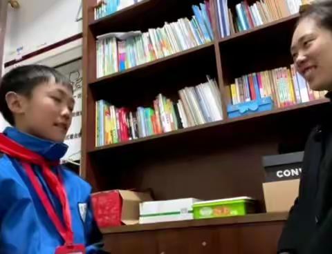 贞白小学五（1）班“走进他们的童年岁月”访谈活动