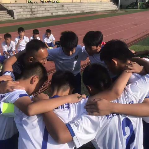 府谷县第五小学足球队勇创辉煌