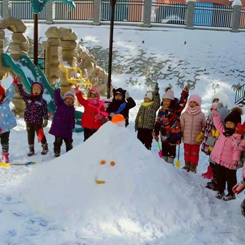 最美不是下雪天，而是你的笑脸！