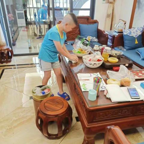 妈妈辛苦了，母亲节快乐，漳州外国语三年一班