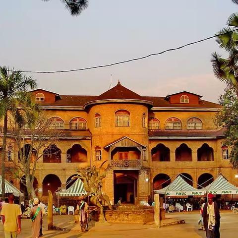 觐见喀麦隆巴蒙国王记