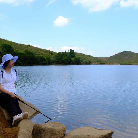 2022，爬山逛海乡村游