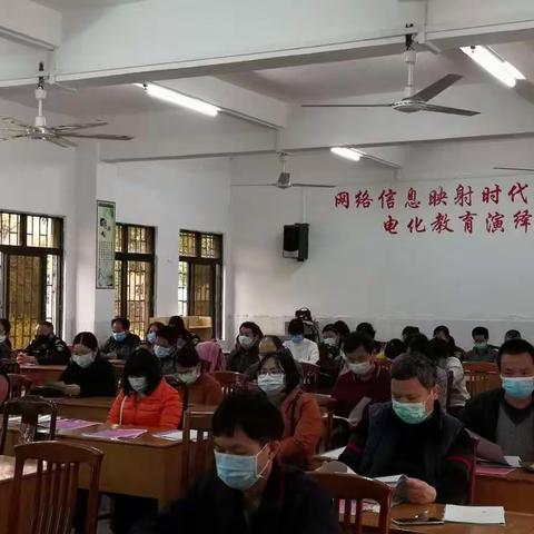 家校携手抗疫情，上门家访暖人心