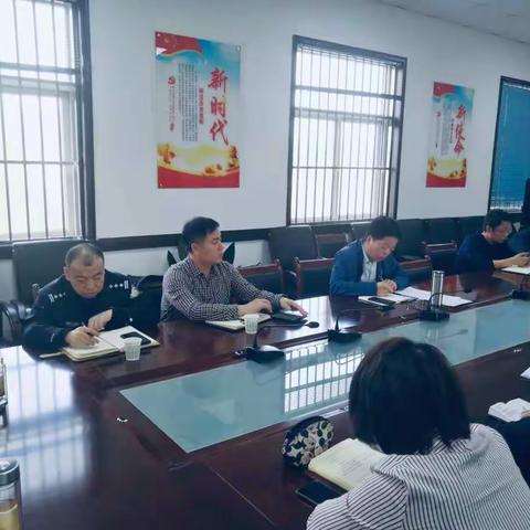 斗门街道召开扫黑除恶专项斗争专题研判会
