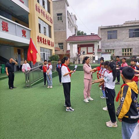 民生希望小学庆“六一”趣味运动会