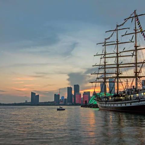 一组青岛海滨晚霞