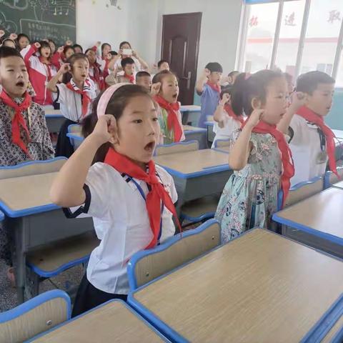 “红领巾召唤我们前进”浙浦中星小学2021年度一年级分批入队仪式