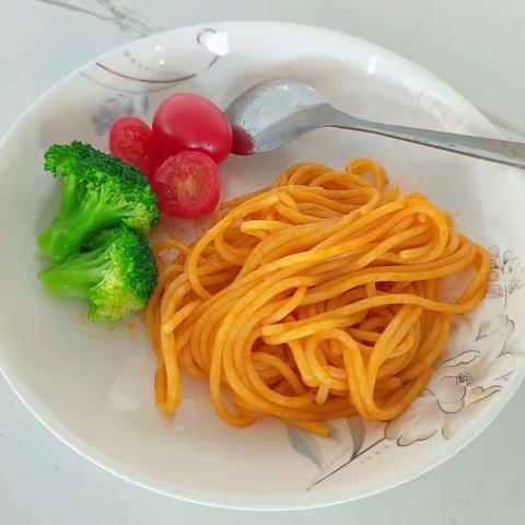 金色摇篮国兴幼儿园小一班——意大利面🍝