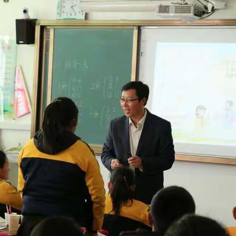 花，静静地绽放             ——名师课堂，促我反思