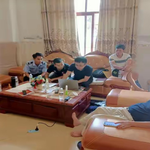 白沙县司法局南开司法所协助县社区矫正管理局依法开展调查评估工作