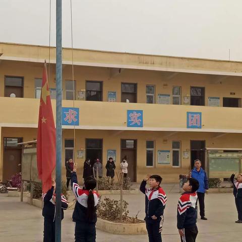 花官营乡闫家浅学校安全教育周活动纪实