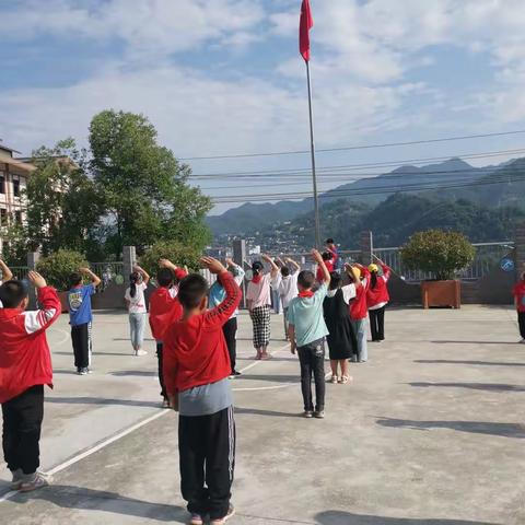 童心向党，共筑中国梦——记兴田小学国旗下演讲比赛