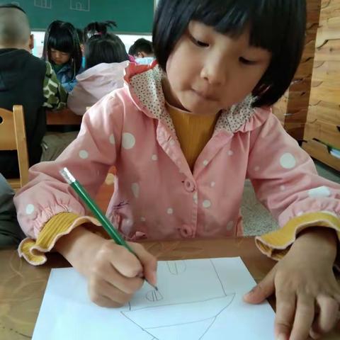 枨小附属幼儿园大一班幼儿生活剪辑