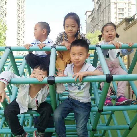 幼2E--户外照片分享。