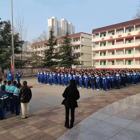 邯郸市第十五中学召开第一阶段检测学生表彰会