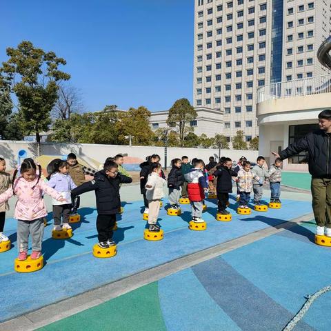 伊俐特幼儿园中(4)班一周回顾(第4期)