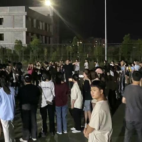 研学A2102李兰天