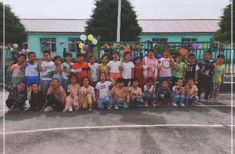 后窑镇中心小学幼儿园                          欢度六·一