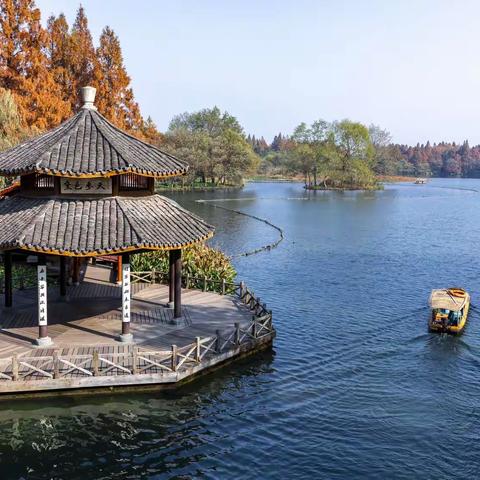 一路秋色-杨公堤太子湾茅家埠郭庄曲院风荷赏枫