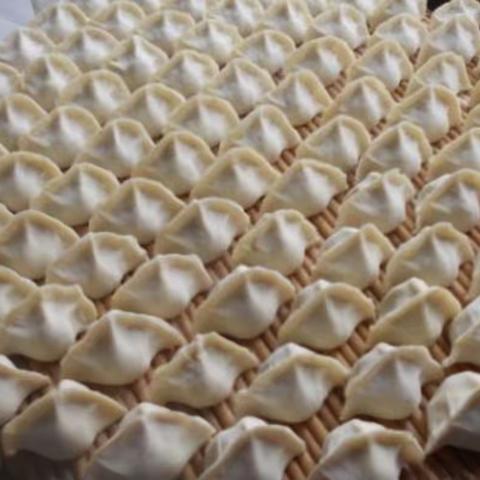 2021级9班的同学们 做美食啦！来看看九班的孩子们做的小美食吧           色香味俱全