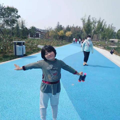 杨晓珂走近自然