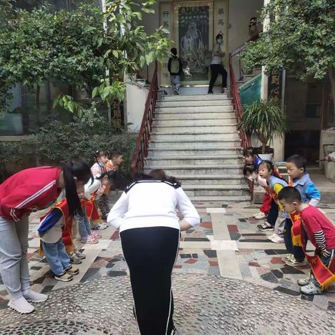 孝谦周六至善一班