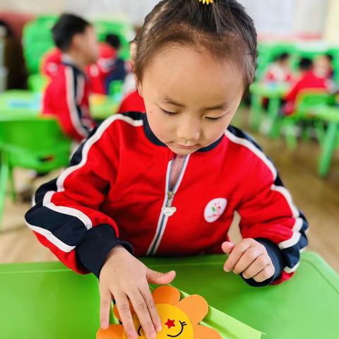 通许二幼中三班女神节主题活动