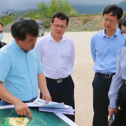 区领导肖凯同志陪同市规划和自然资源局王海江副局长一行调研盐田港东港区三期调整用海项目