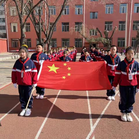 文小四年一班升旗仪式