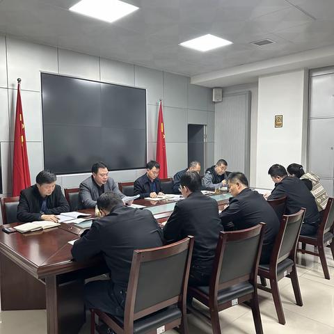 生态环境碑林分局党组召开理论学习中心组(扩大)会议 专题传达学习党的二十大精神