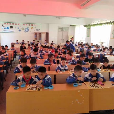 乐在“棋”中，“棋”乐无穷
——开发区达驰实验小学举行校本课围棋比赛