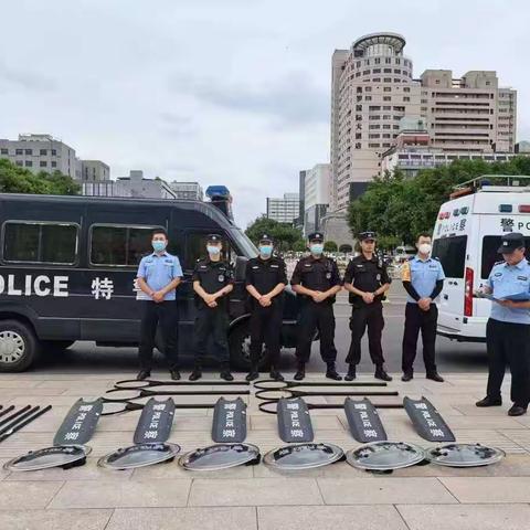 新城分局联合站前分局开展应急装备物资区域联动演练