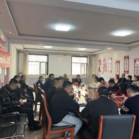 【平城区劳动保障监察执法大队】组织召开例会