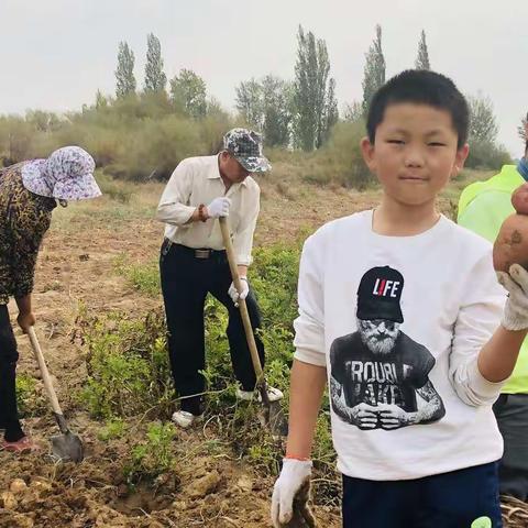 金秋十月，与祖国在一起！