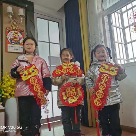 丰富多彩的寒假时光——硒都小学209班夏婧舒