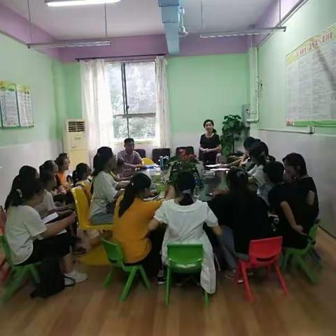 彩虹建设幼儿园一日见习活动