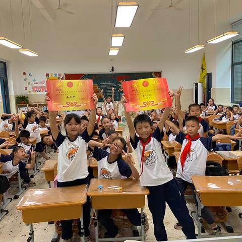 长郡云龙实验学校2022年下学期X1903班第五周成长速递