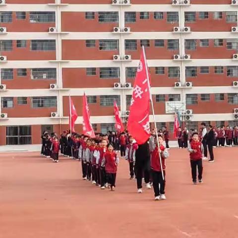 博雅学校二一班趣味运动会记实