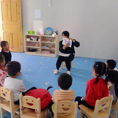 充实而快乐的幼儿园生活——融安县东起乡中心幼儿园中班