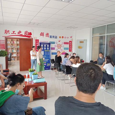 西昌街社区【幸福邻里·邻里治】居民物业起纠纷 社区调解促和谐