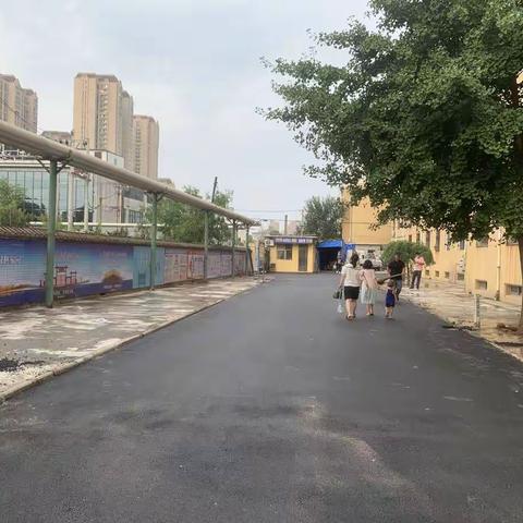 老旧小区改出实效 创文成果温暖人心