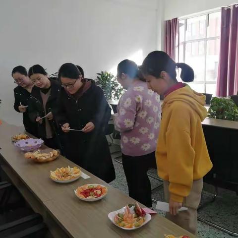 【劳创实初】小组合作，“果”然不凡——济宁市实验初中任祥校区开展“水果拼盘大比拼”活动