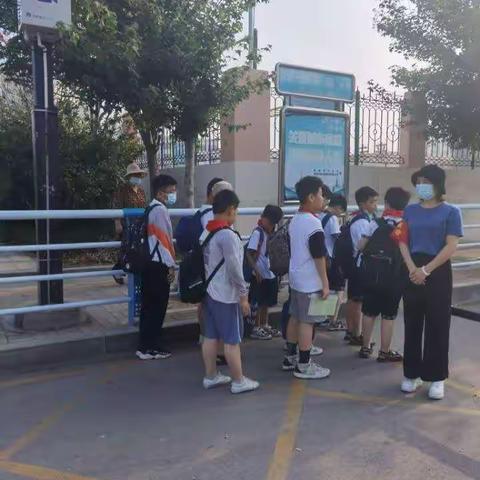 创新引领，打造家校共育新格局——邹城市接驾山小学家长志愿服务侧记