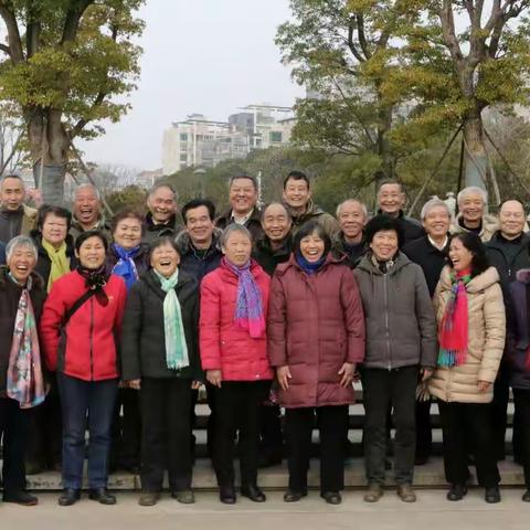 欢乐的一天