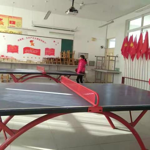 官庄小学女子乒乓球队获全市第二名佳绩